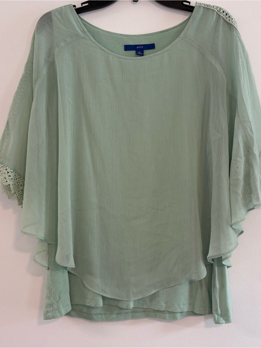 Romantic APT 9 Sage Green Layered Crochet Flutter Sleeve Top Size XL feminine - Picture 2 of 8